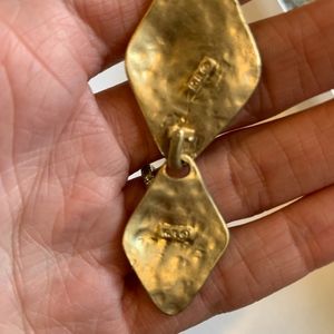 Kenneth Jay Lane Jewelry - Kenneth Jay Lane gold hammered layered earrings Kenneth Jay Lane Jewelry - Kenneth Jay Lane gold hammered layered earrings